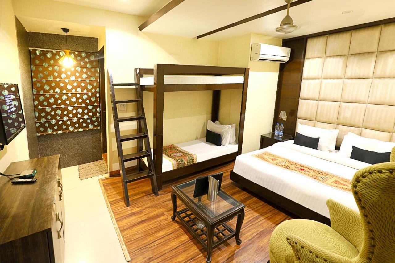 Staybook Hotel Aira New Delhi Railway Station Paharganj מראה חיצוני תמונה