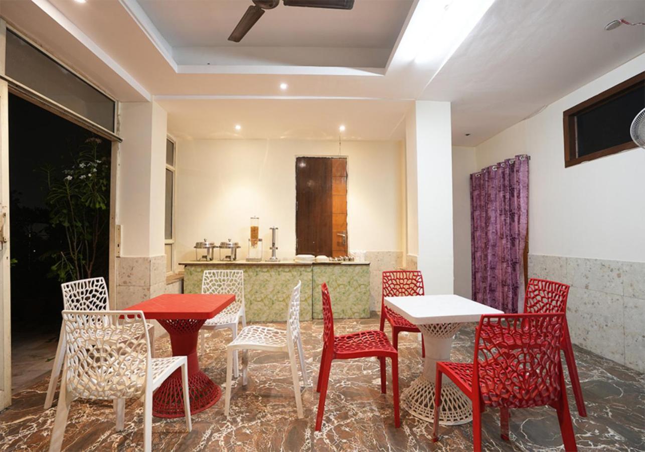 Staybook Hotel Aira New Delhi Railway Station Paharganj מראה חיצוני תמונה