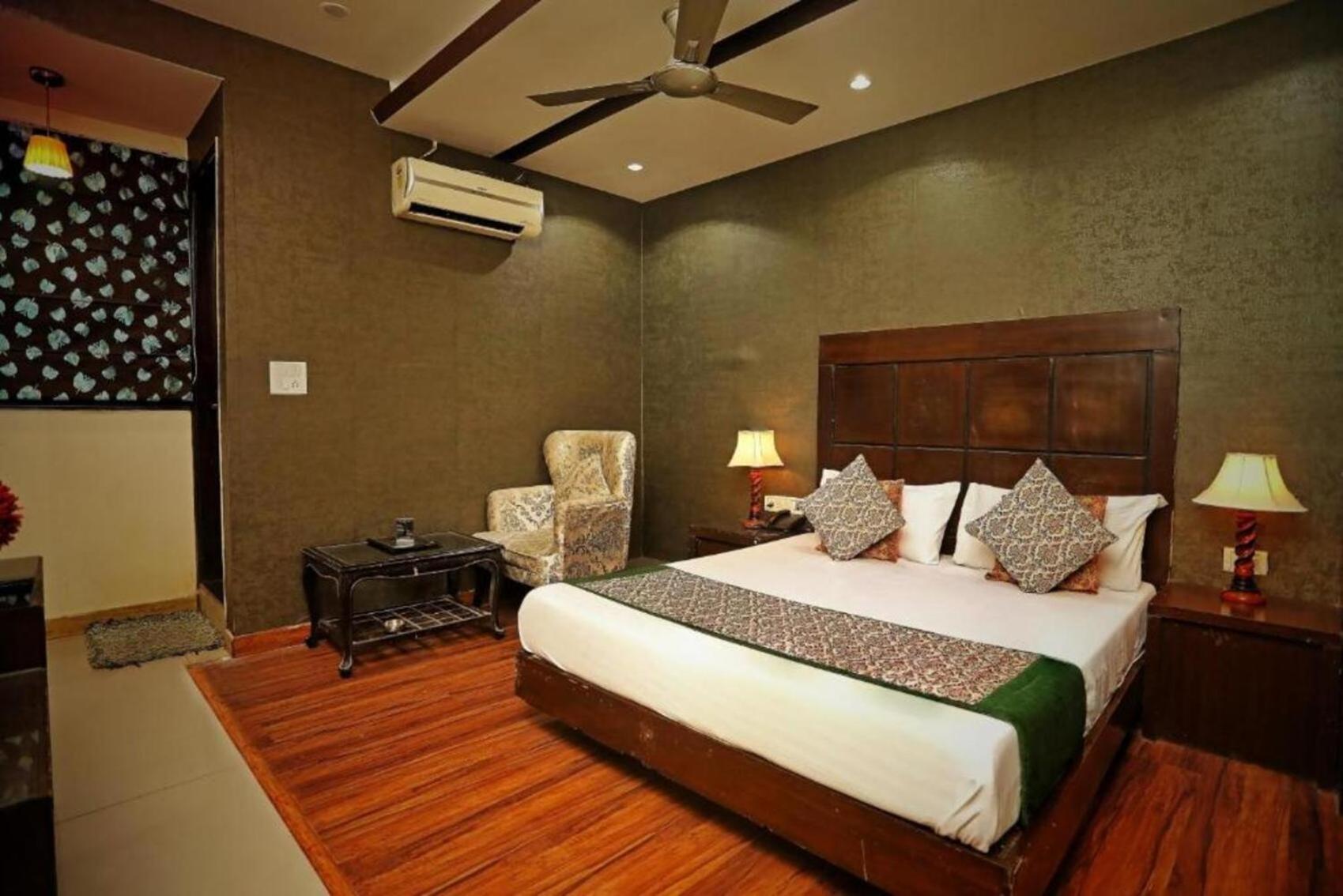 Staybook Hotel Aira New Delhi Railway Station Paharganj מראה חיצוני תמונה
